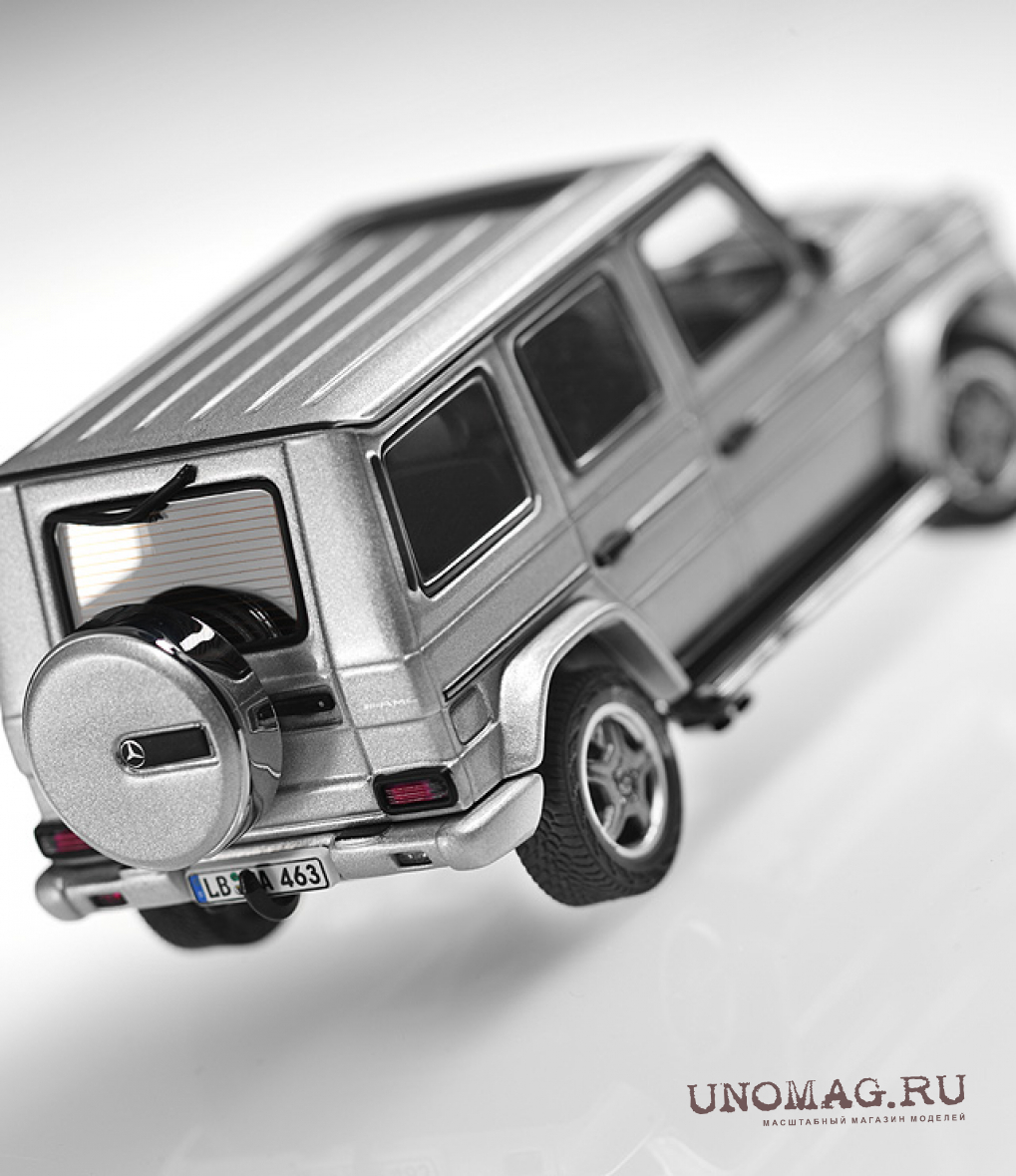 MERCEDES-BENZ G55 AMG G463 (1989-2000), silver met.