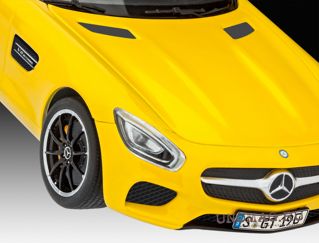 Сборная модель автомобиль Mercedes AMG GT (подарочный набор)