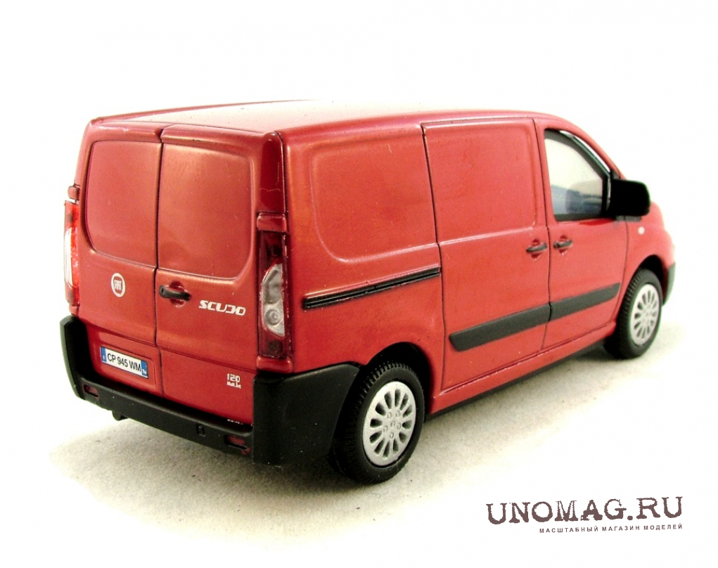 FIAT Scudo грузовой, серия professional 1:43, красный