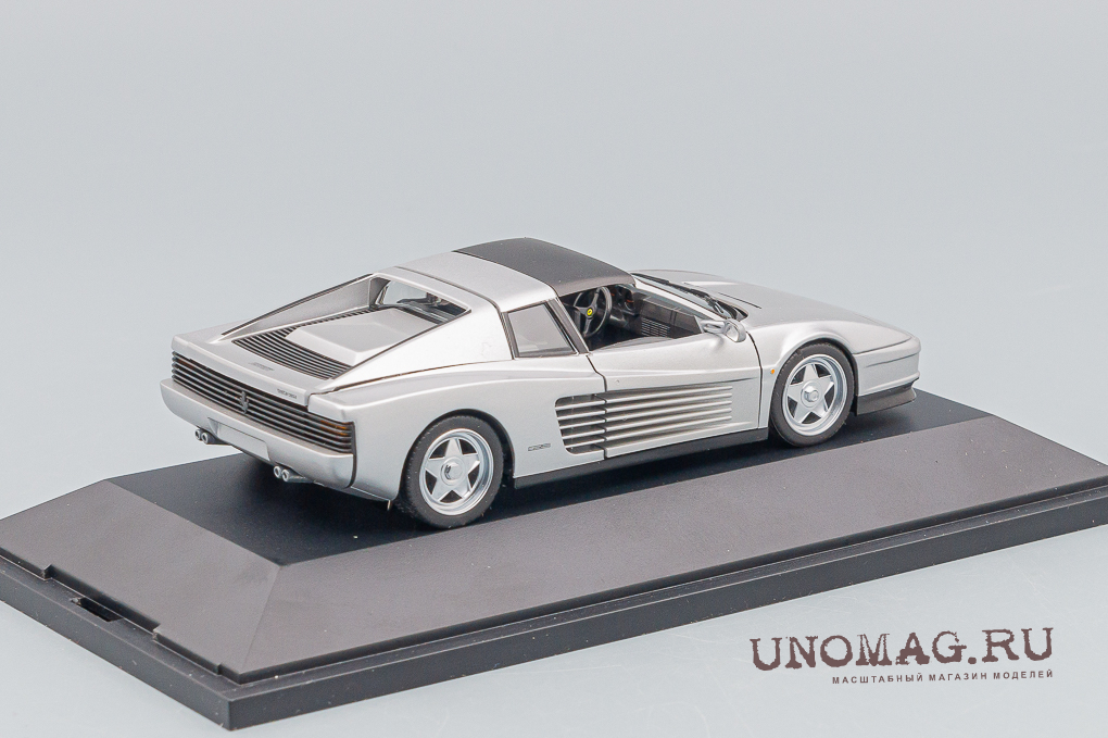 FERRARI Testarossa Spyder, silver