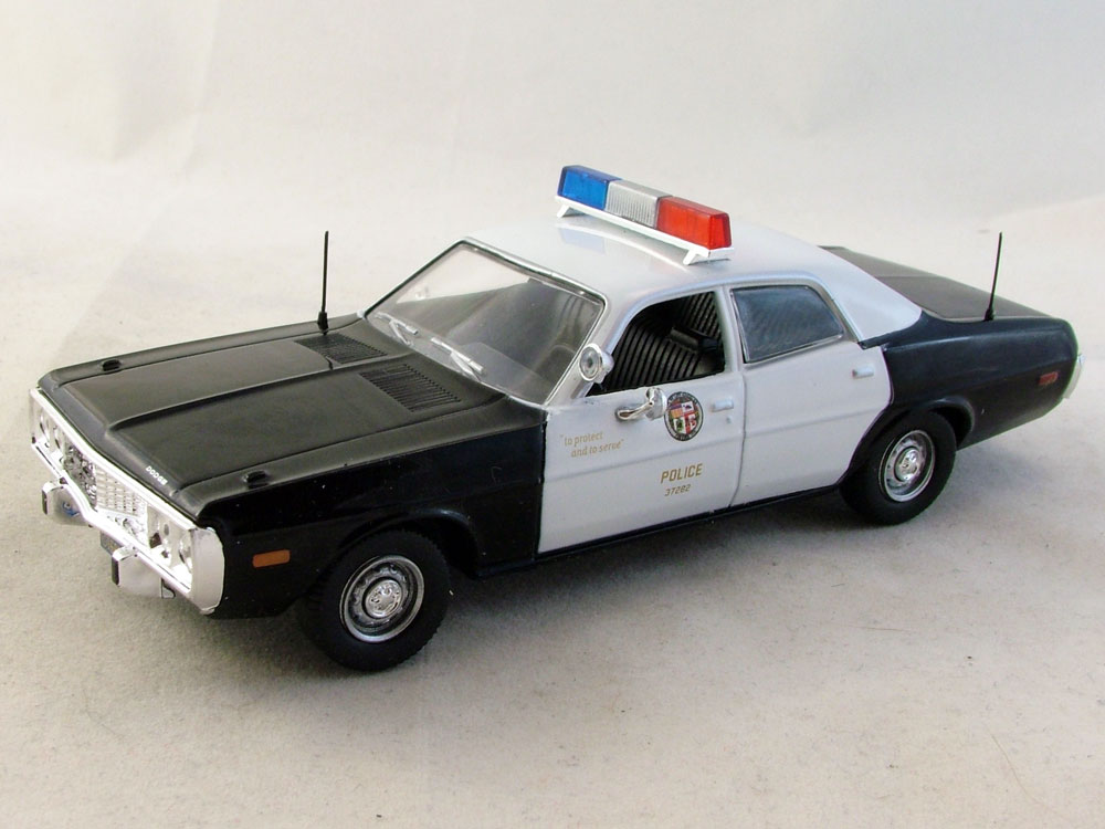 Dodge coronet police pursuit