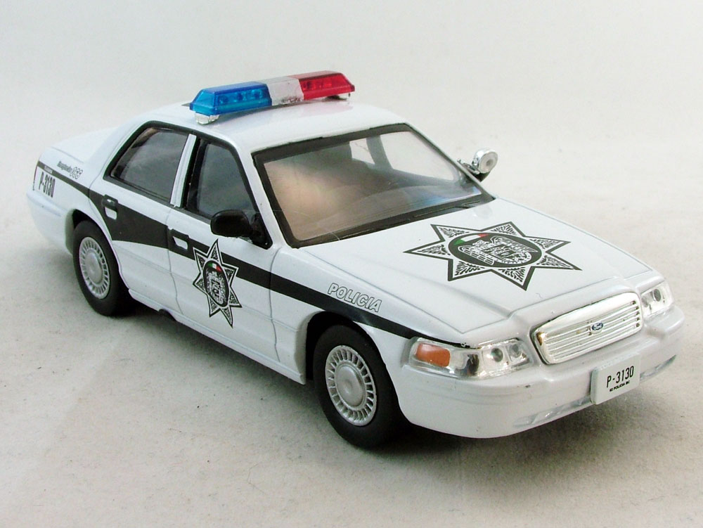 Ford crown victoria полиция