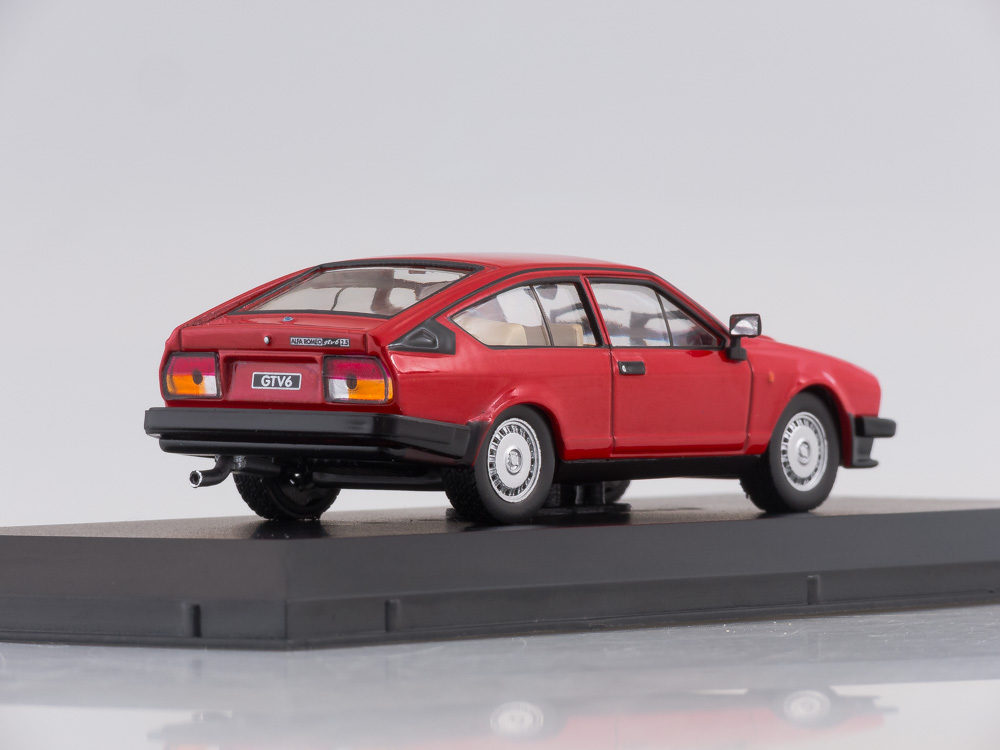 Com'è fatta l'Alfa Romeo GTV6 2.5 1980 di Spark (S9047