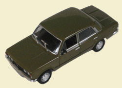 FIAT 125P MR’75, Kultowe Auta 120, хаки