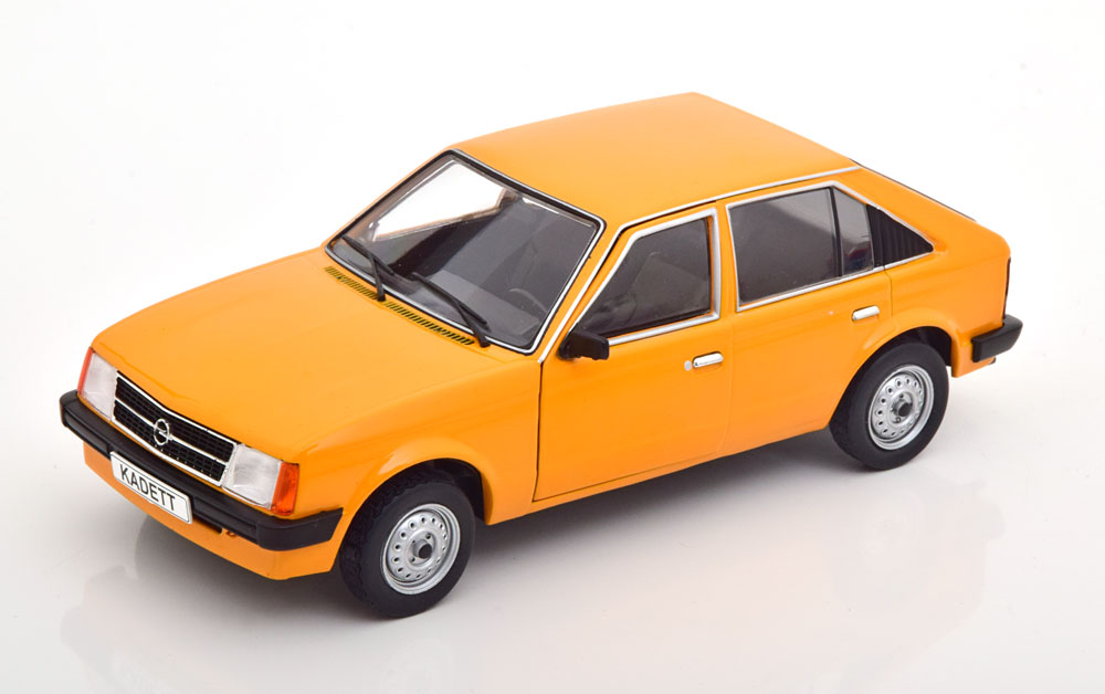 1:18 TRIPLE9 Opel Kadett D Dutch Police 1984 White Orange T9-1800424