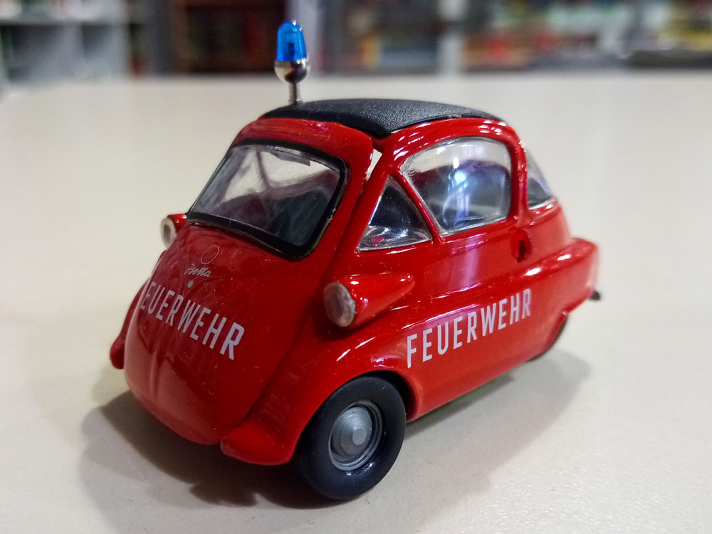 BMW Isetta 250 Pompiers Hamburg - Revell 1/18 - Miniature Collection - Occasion